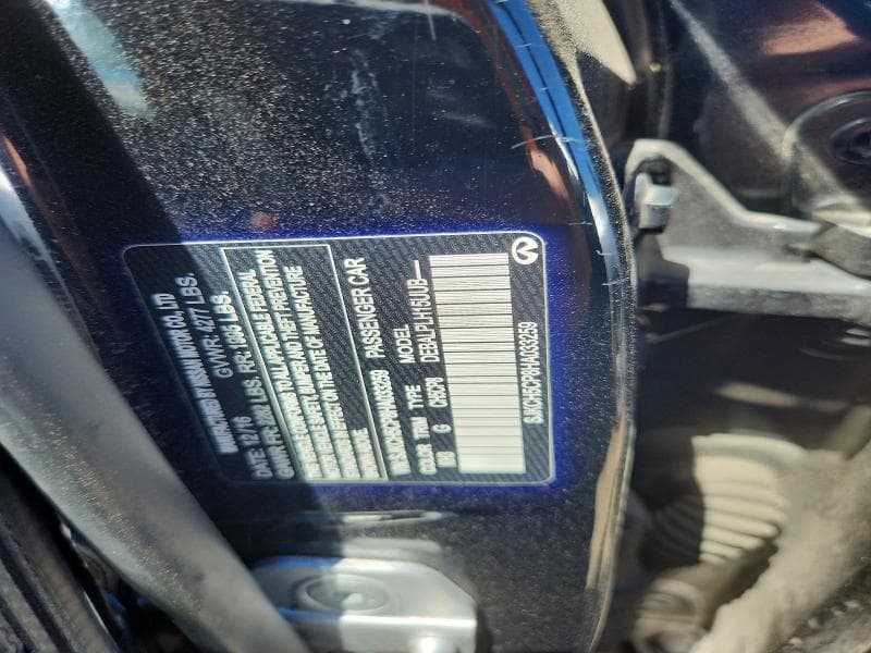 2017 INFINITI QX30 BASE 13