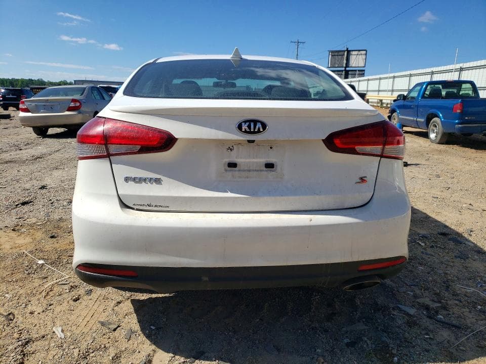 2017 KIA FORTE S 6