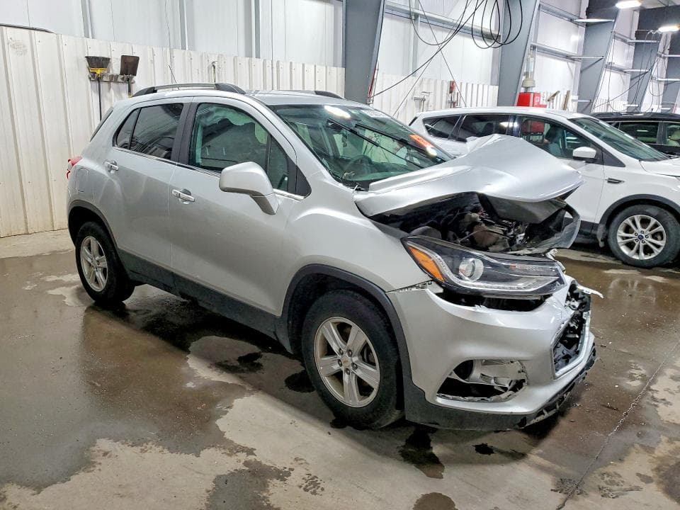 2017 CHEVROLET TRAX 1LT 4