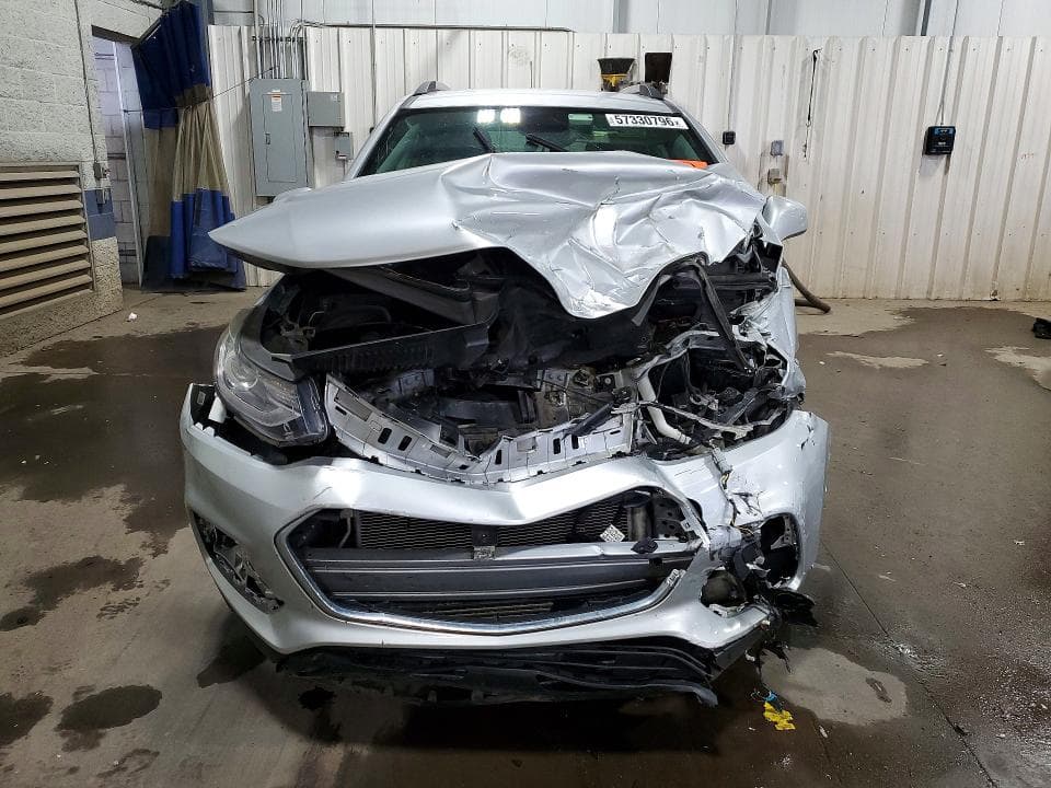 2017 CHEVROLET TRAX 1LT 5