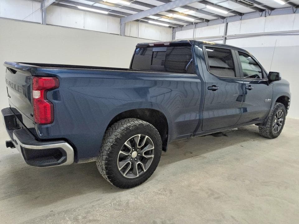 2021 CHEVROLET SILVERADO K1500 LT 3