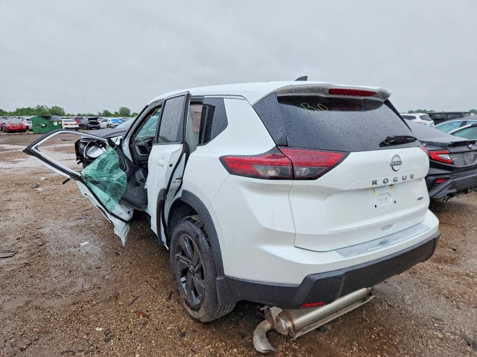 2026 NISSAN ROGUE SV 2