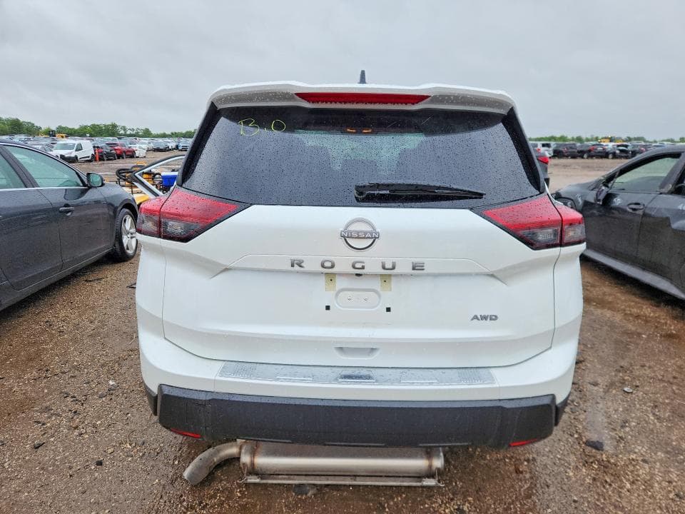 2026 NISSAN ROGUE SV 6