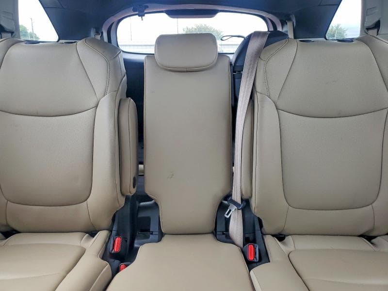 2023 TOYOTA SIENNA XLE XLE 10