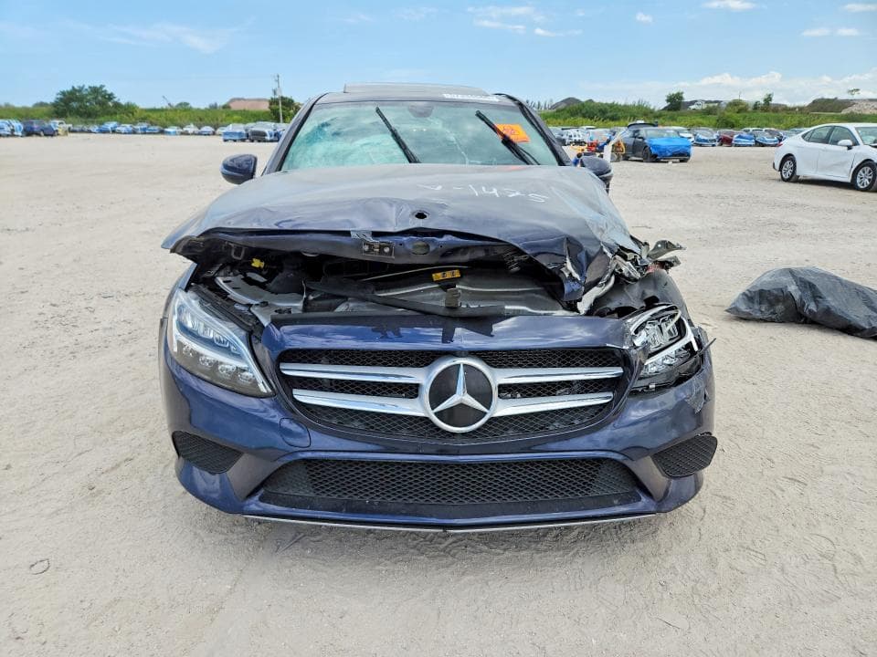 2020 MERCEDES-BENZ C 300 5