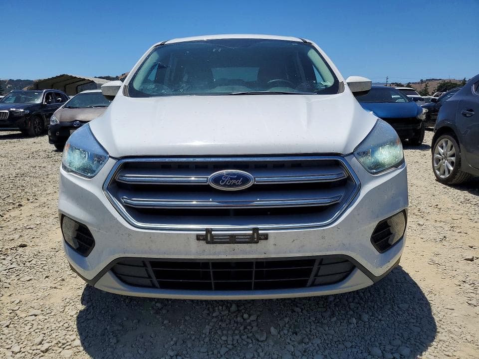 2019 FORD ESCAPE SE SE 5