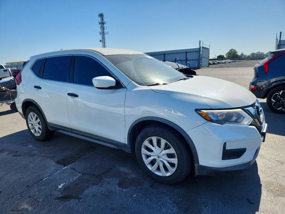 2017 NISSAN ROGUE S S 4