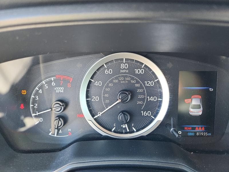 2021 TOYOTA COROLLA LE 9