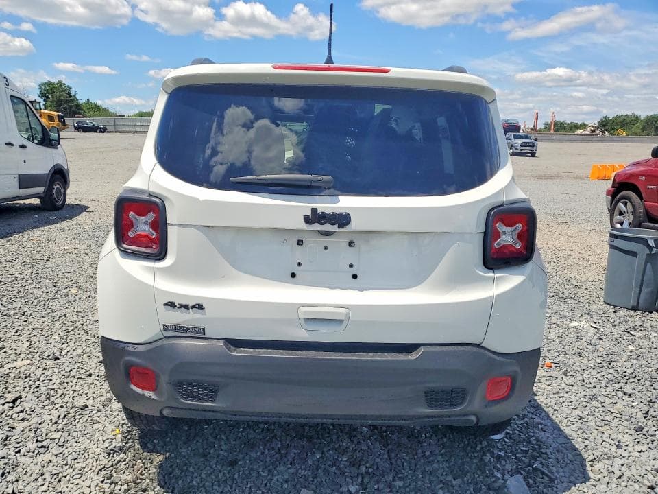 2023 JEEP RENEGADE LATITUDE 6