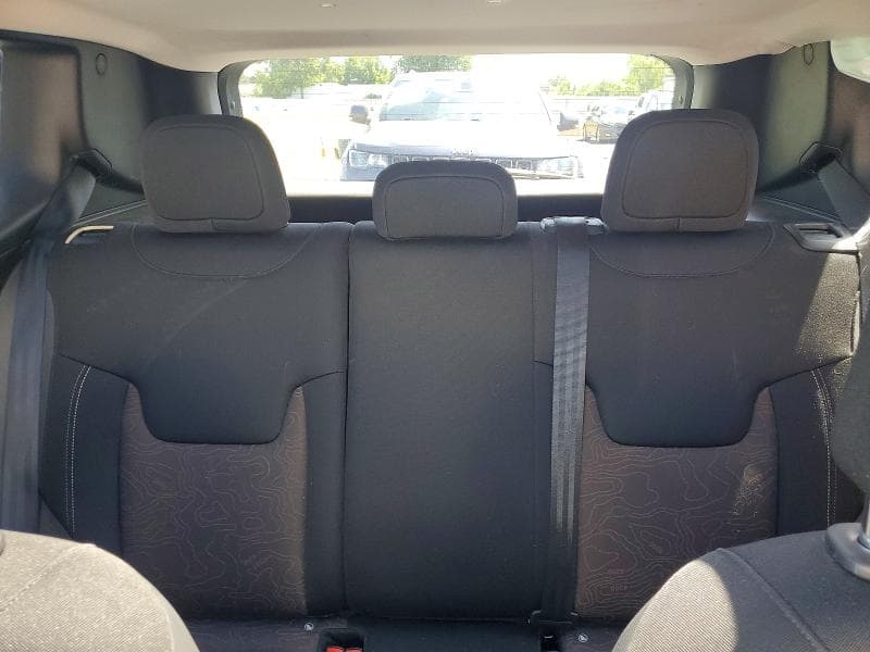 2023 JEEP RENEGADE LATITUDE 10
