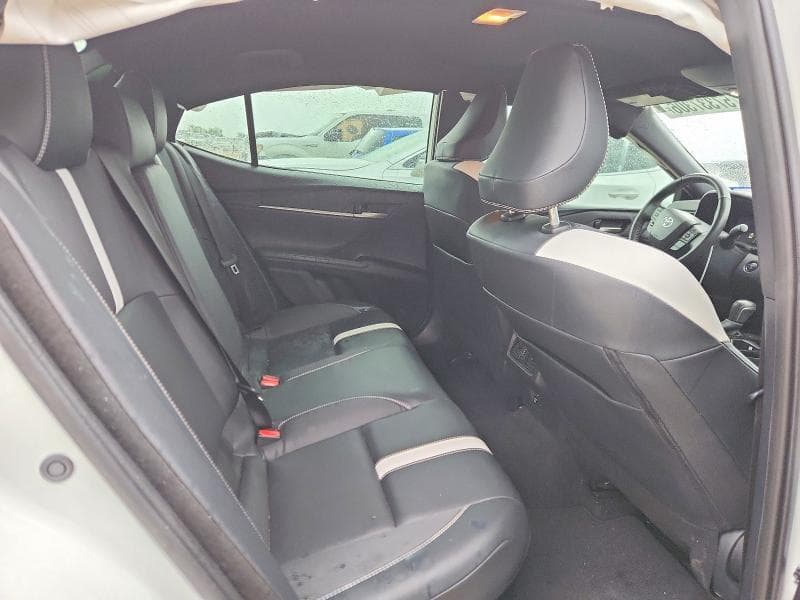 2025 TOYOTA CAMRY SE 10