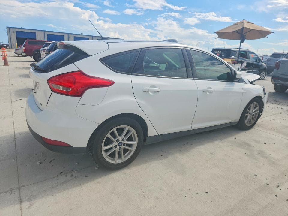 2018 FORD FOCUS SE 3