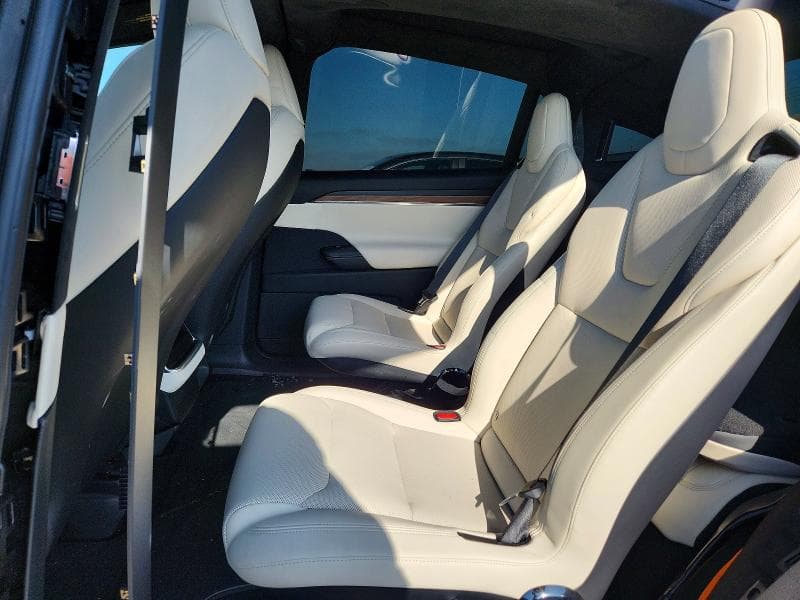 2023 TESLA MODEL X 11