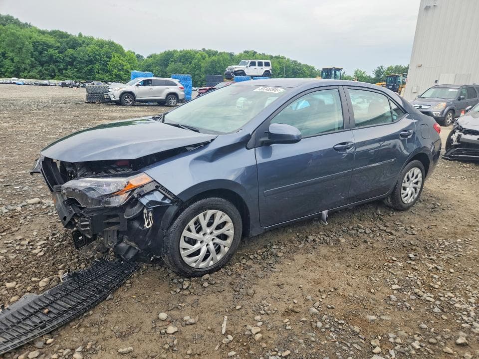 2017 TOYOTA COROLLA LE
