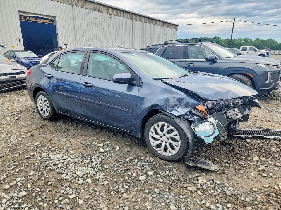 2017 TOYOTA COROLLA LE LE 4