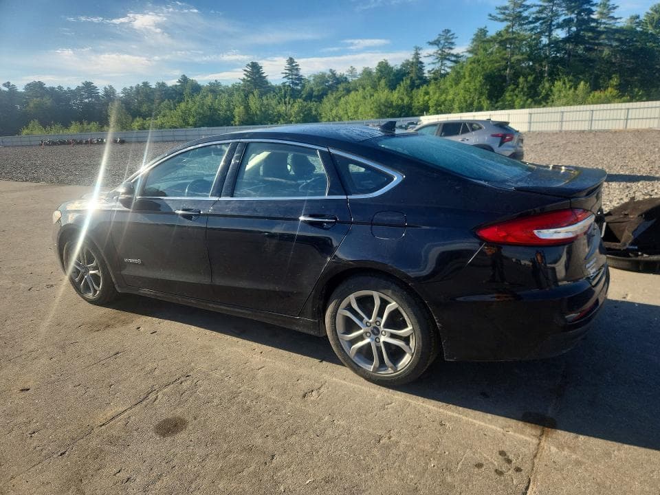 2019 FORD FUSION TITANIUM 2