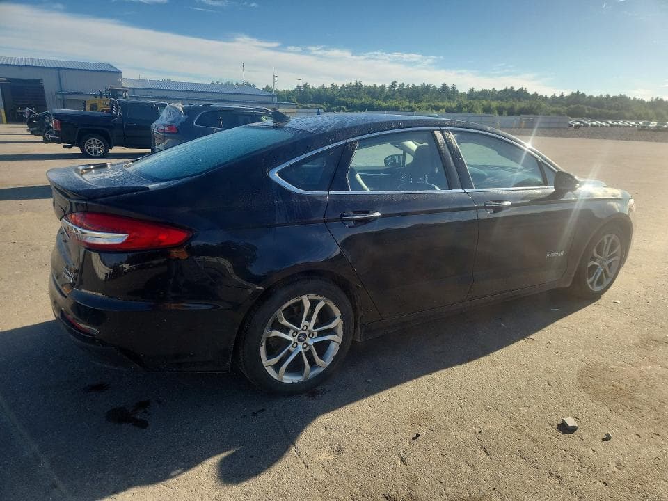2019 FORD FUSION TITANIUM 3