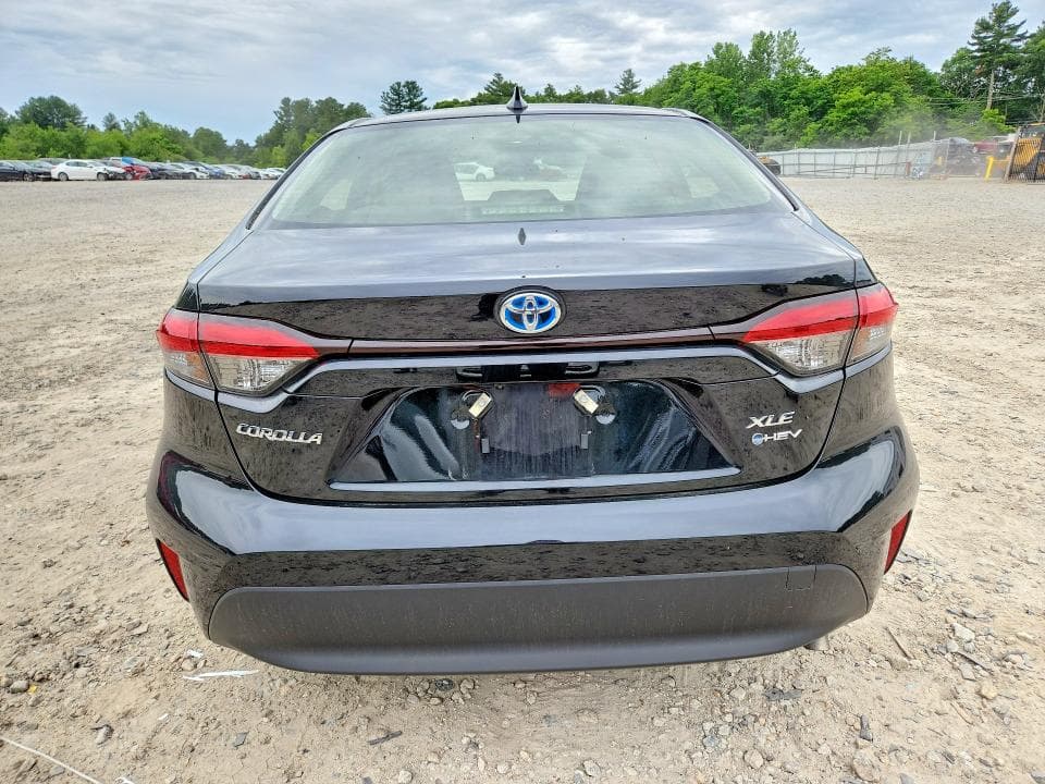 2025 TOYOTA COROLLA HYBRID XLE XLE 6