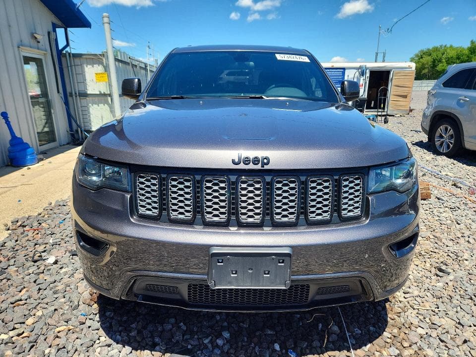 2021 JEEP GRAND CHEROKEE LAREDO LAREDO 5