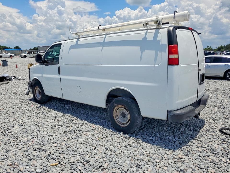 2017 CHEVROLET EXPRESS G2500 2