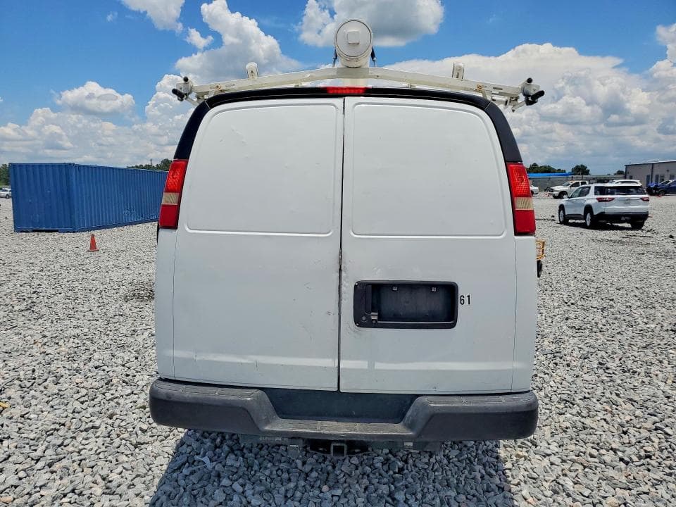 2017 CHEVROLET EXPRESS G2500 6