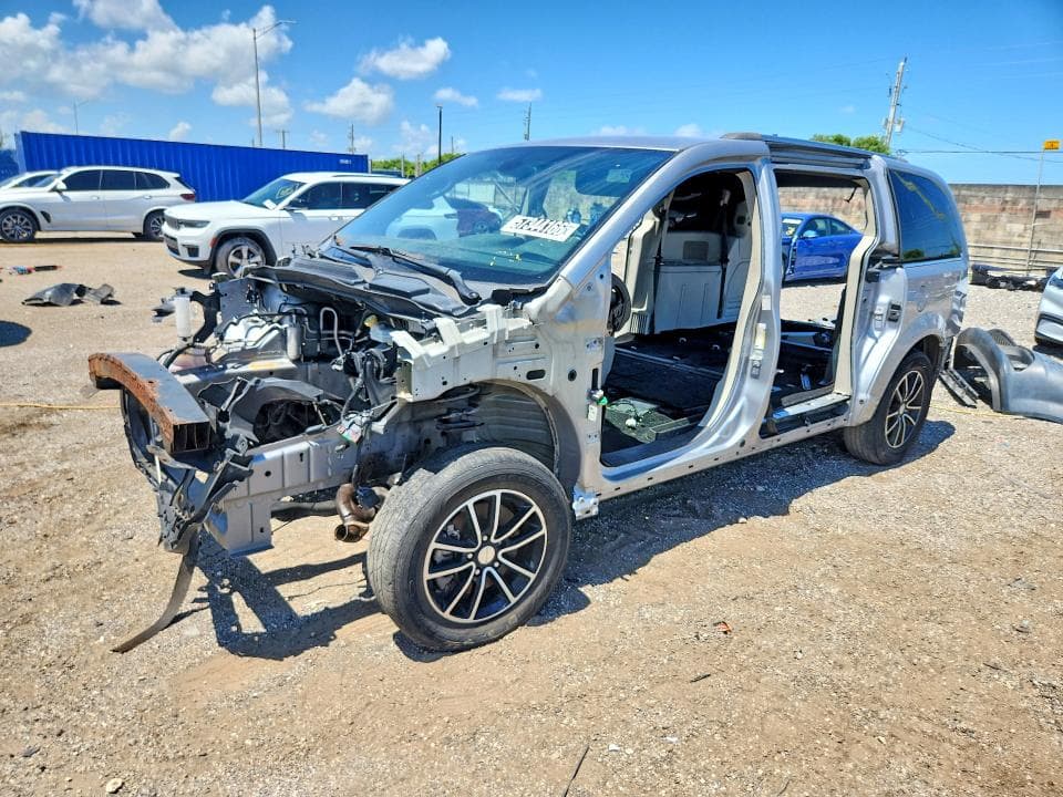 2019 DODGE GRAND CARAVAN SXT - 1