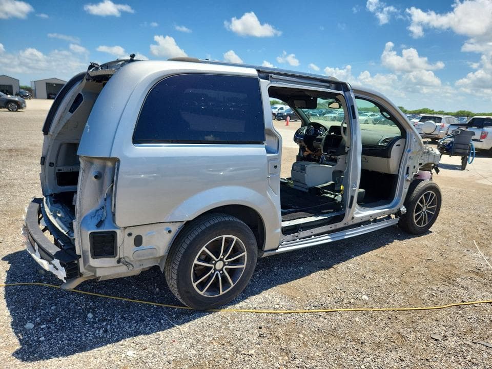 2019 DODGE GRAND CARAVAN SXT 3