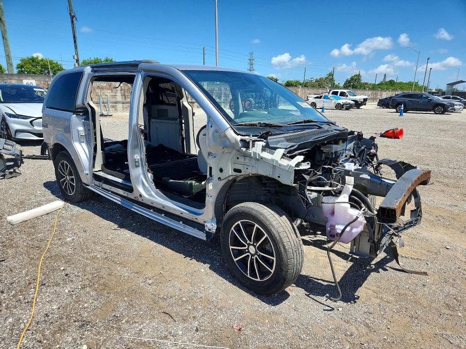 2019 DODGE GRAND CARAVAN SXT 4