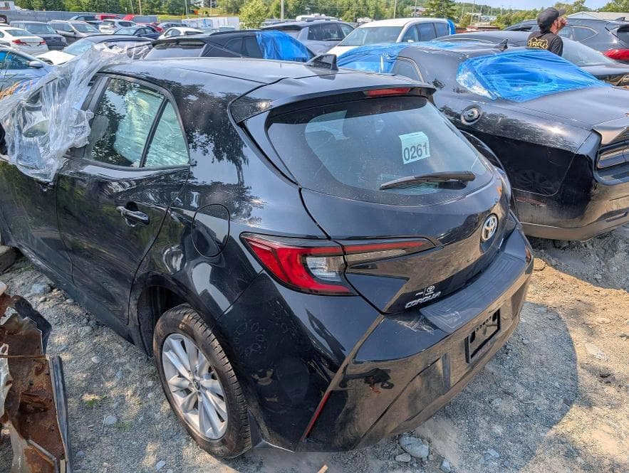 2023 TOYOTA COROLLA SE 2