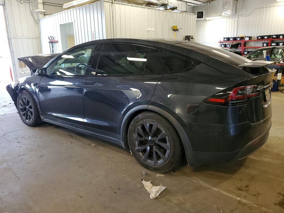 2024 TESLA MODEL X 2