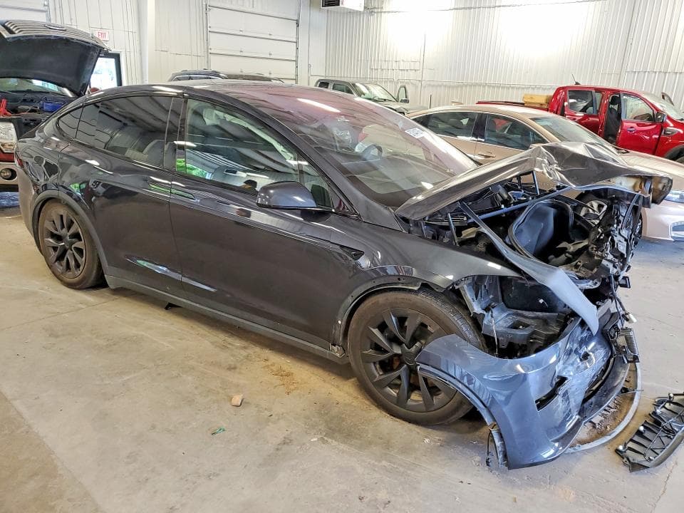 2024 TESLA MODEL X 4