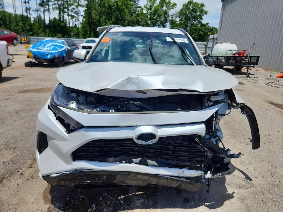 2024 TOYOTA RAV4 SE SE 5
