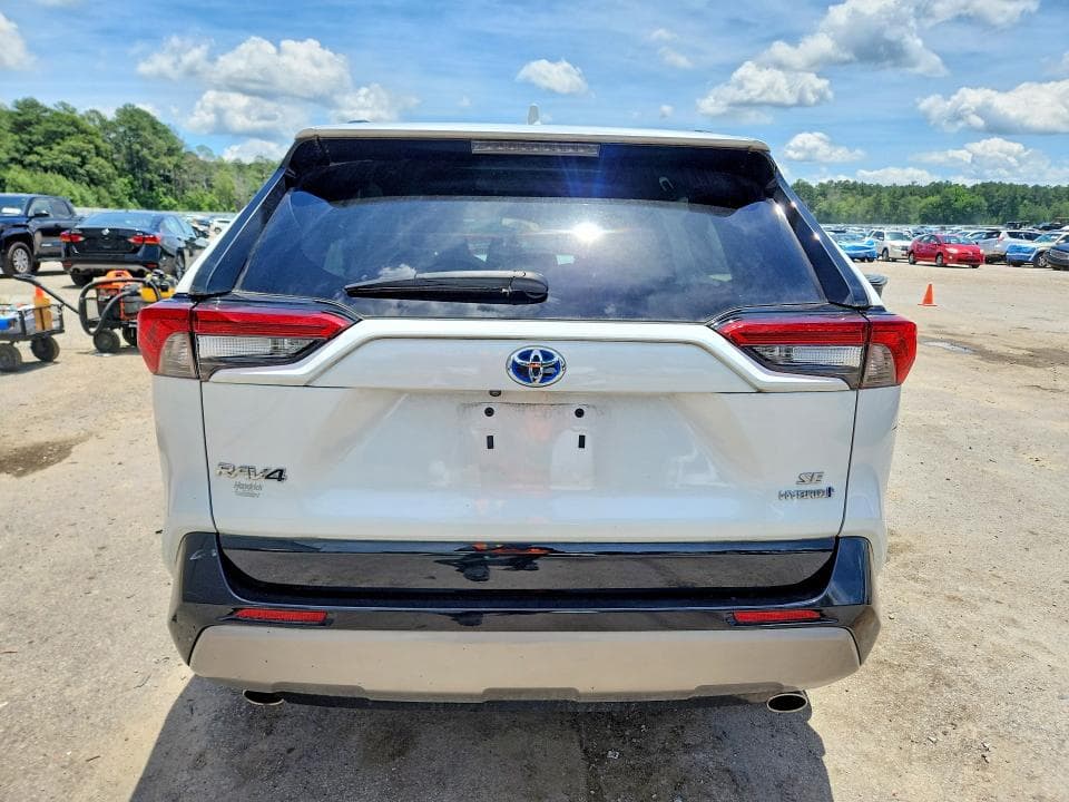 2024 TOYOTA RAV4 SE SE 6