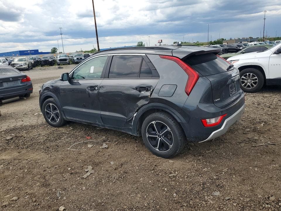 2023 KIA NIRO EX 2