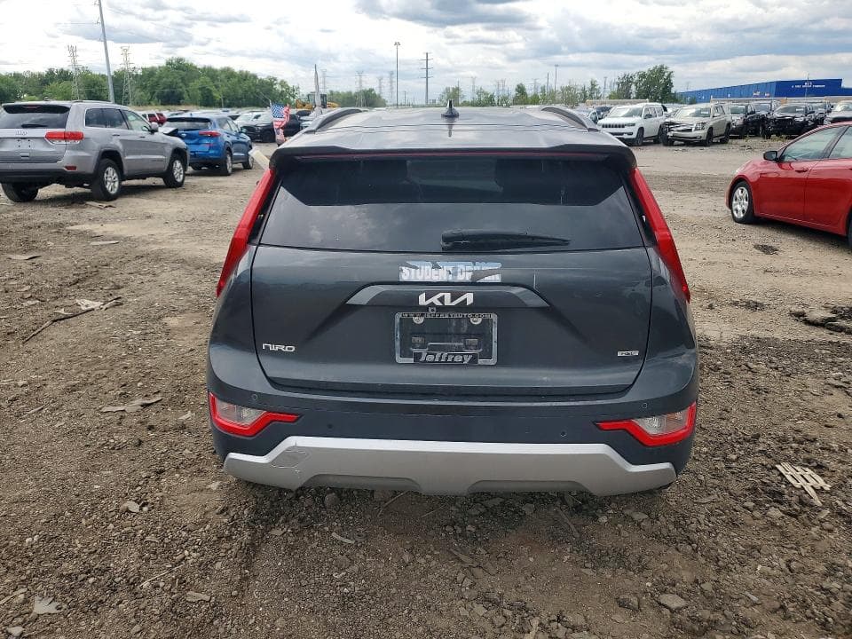 2023 KIA NIRO EX 6