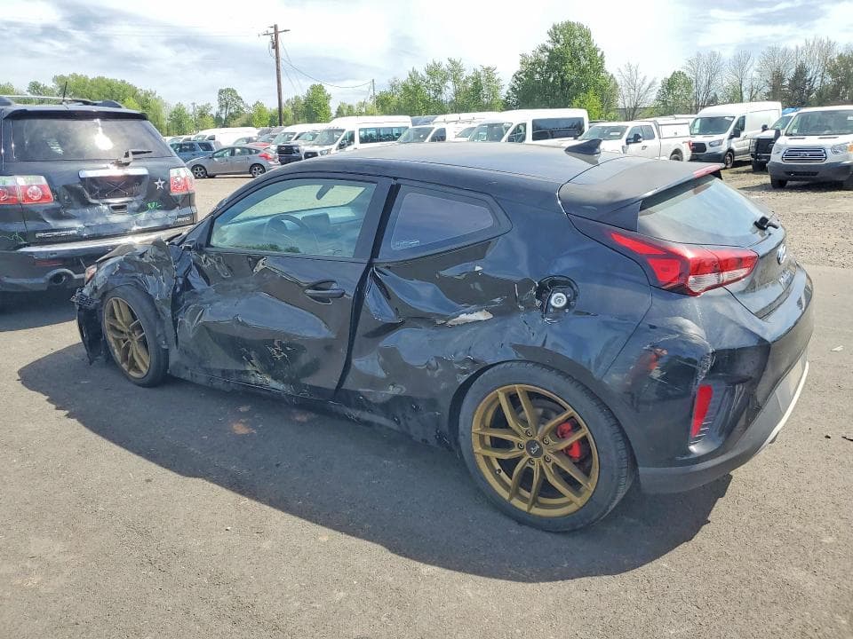 2016 HYUNDAI VELOSTER BASE 2