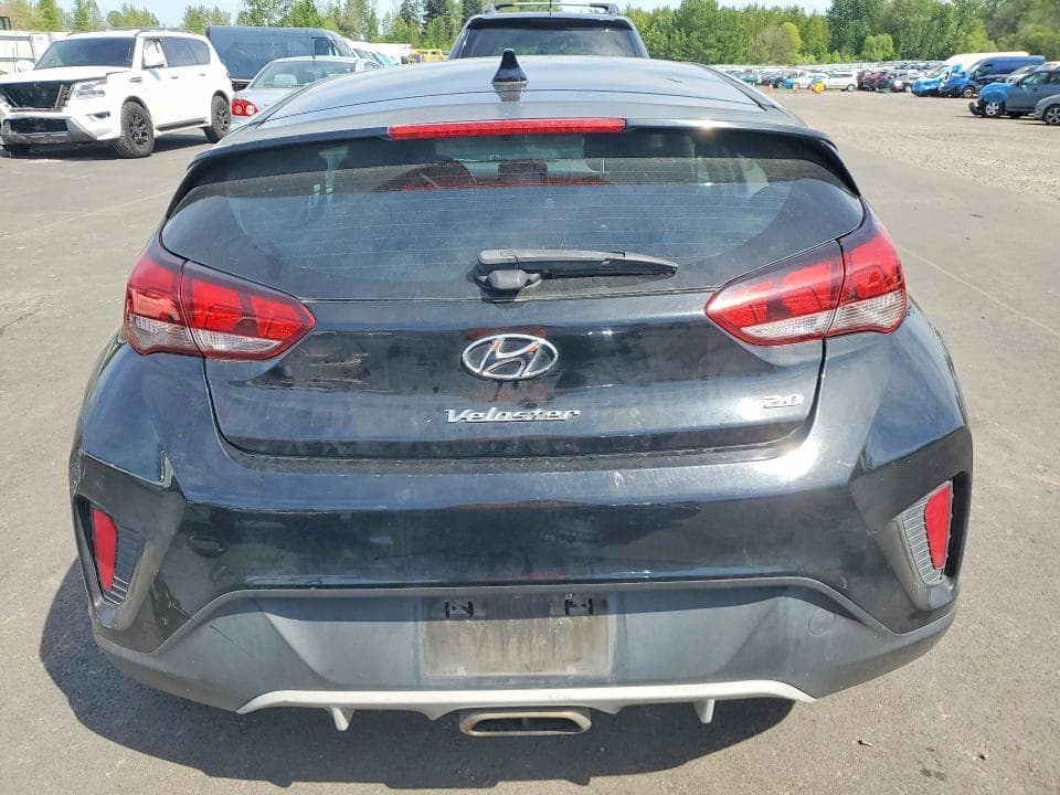 2016 HYUNDAI VELOSTER BASE 6