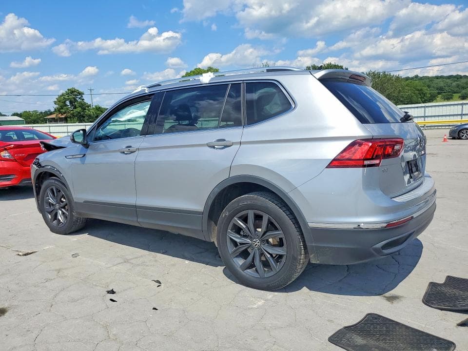 2023 VOLKSWAGEN TIGUAN SE 2