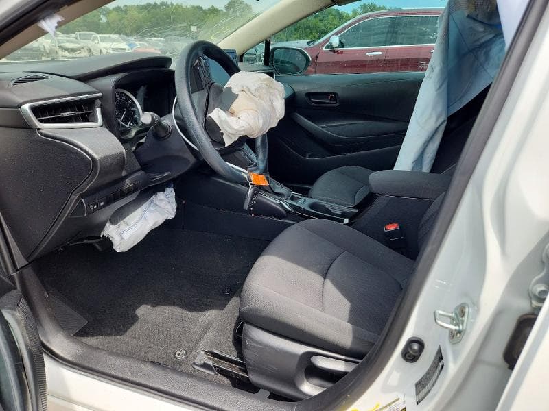 2022 TOYOTA COROLLA LE LE 7