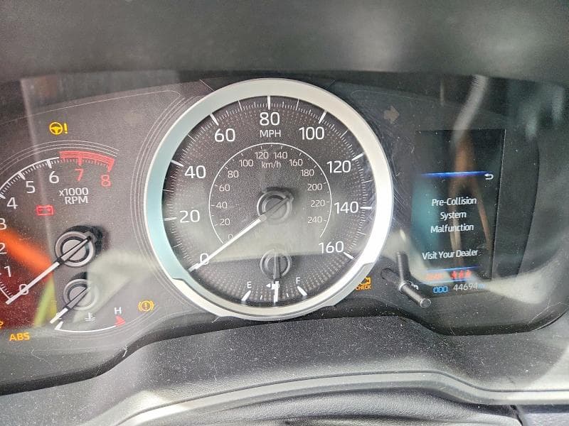 2022 TOYOTA COROLLA LE LE 9