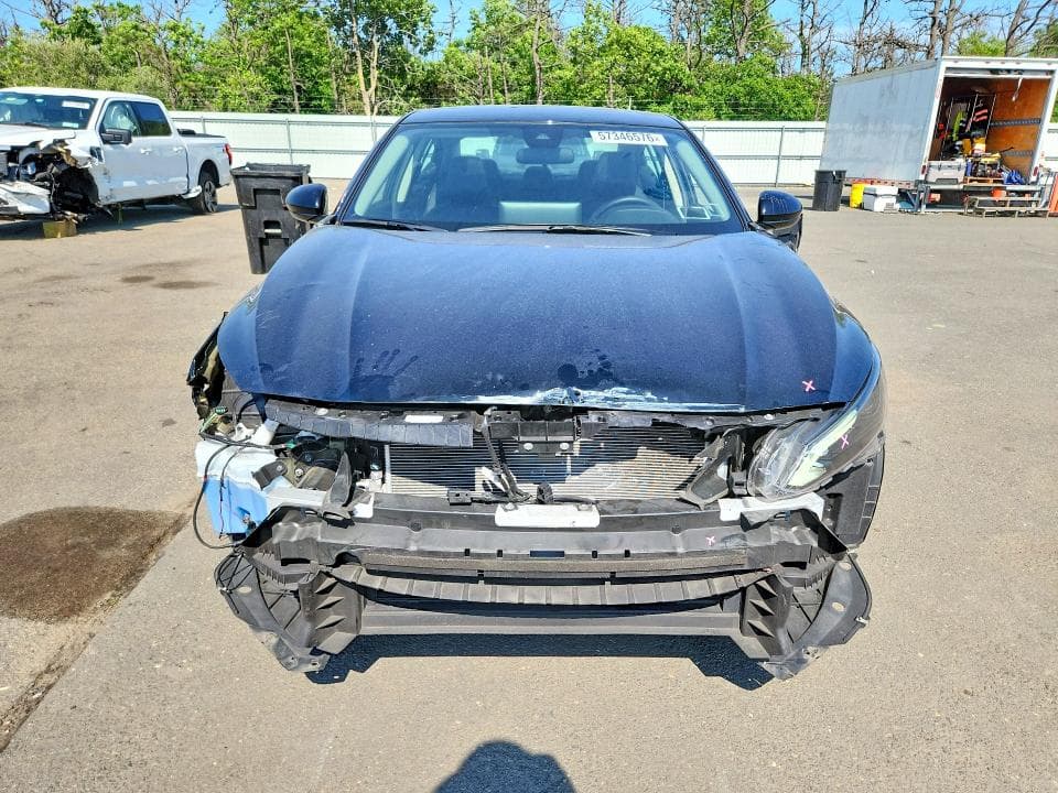 2024 NISSAN ALTIMA SR 5
