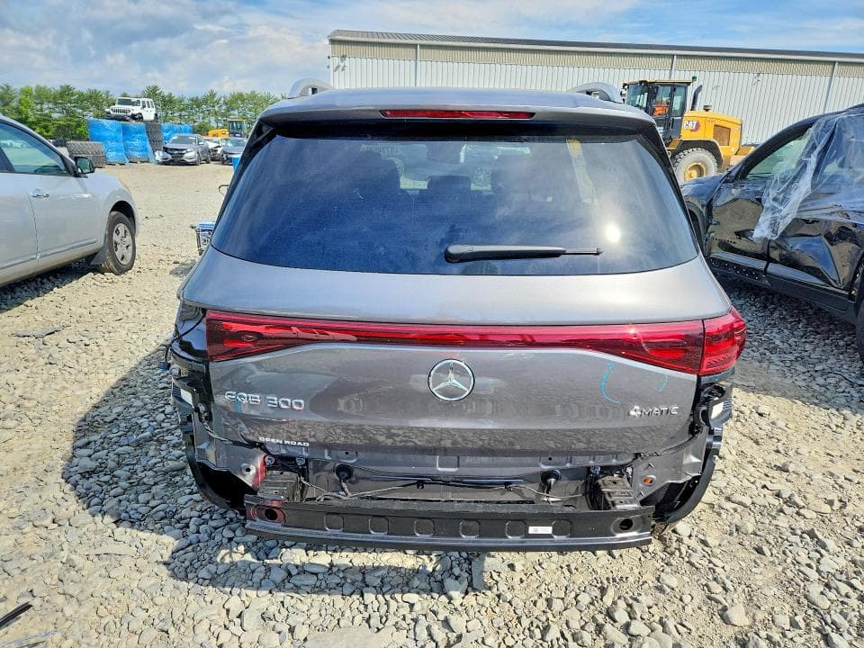 2025 MERCEDES-BENZ EQB 300 4MATIC 6