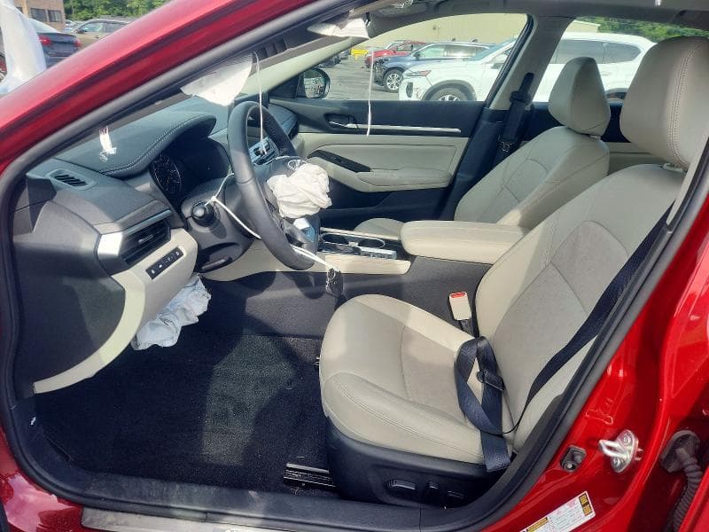 2025 NISSAN ALTIMA SL 7