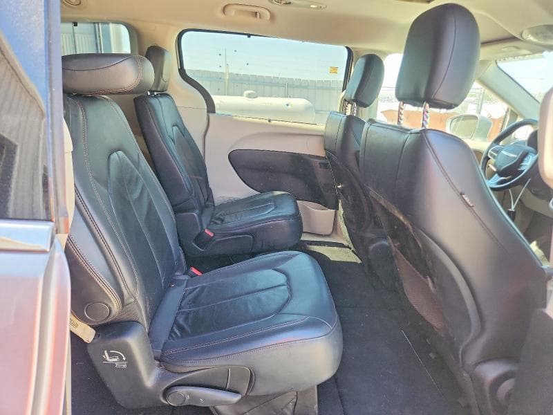 2017 CHRYSLER PACIFICA TOURING L 11