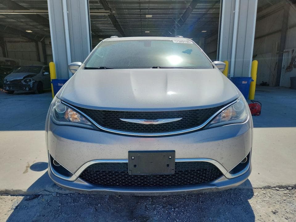 2017 CHRYSLER PACIFICA TOURING L 5