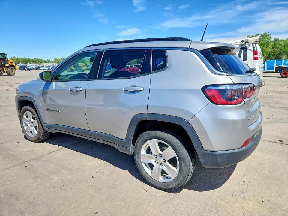 2022 JEEP COMPASS LATITUDE 2