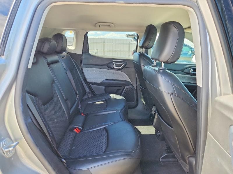 2022 JEEP COMPASS LATITUDE 11