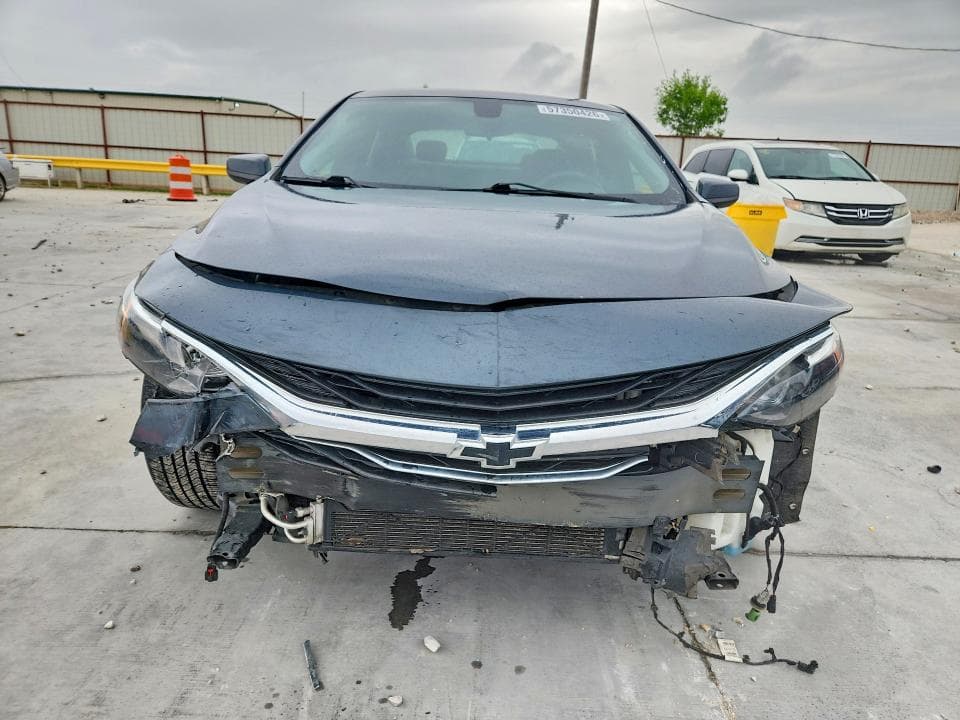 2021 CHEVROLET MALIBU LT 5
