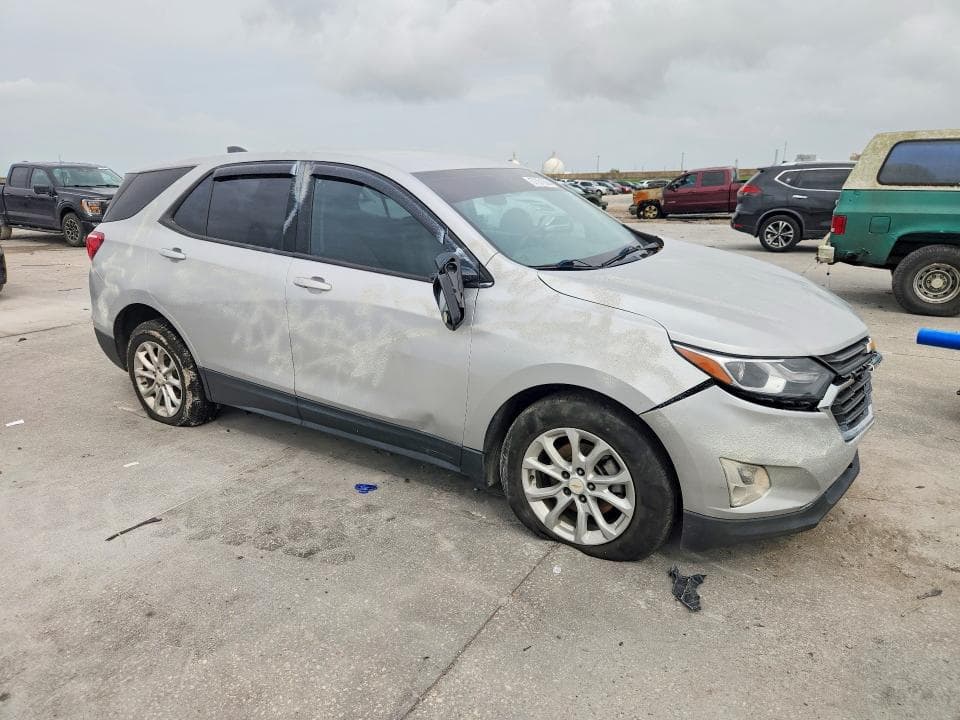 2019 CHEVROLET EQUINOX LS 4