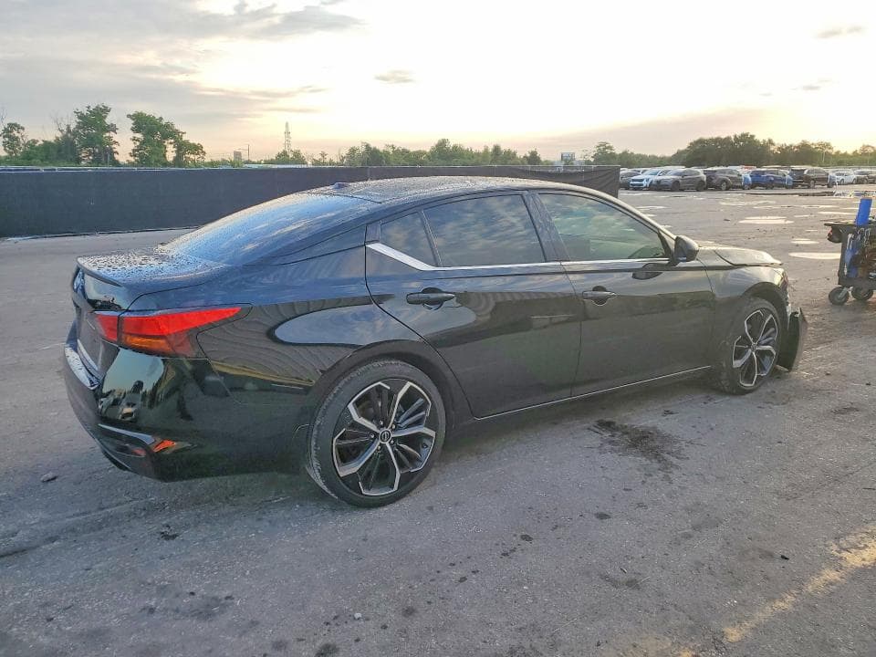 2025 NISSAN ALTIMA SR SR 3